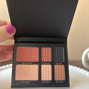 Doucce Eyeshadow, Blush & Highlighter Palette